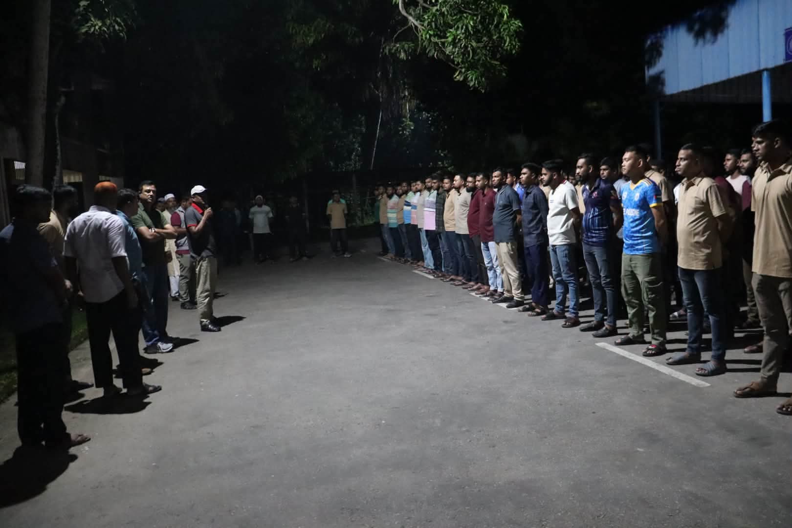 কিশোরগঞ্জে মাদকের বিরুদ্ধে জিরো টলারেন্স, পুলিশ সদস্যদের কঠোর বার্তা এসপির
